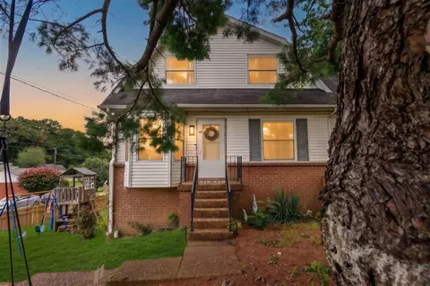 3230 Priest Woods Dr, Nashville, TN 37214