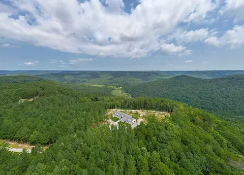 1313 Flat Rock Rd, Jamestown, TN 38556