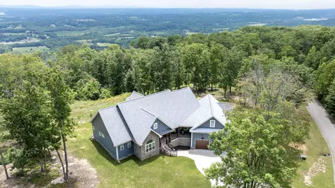 230 Duckwood Ln, Evensville, TN 37332