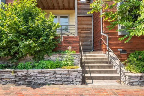 1325 5th Ave N #4, Nashville, TN 37208