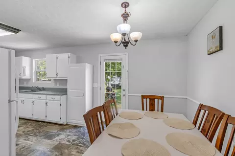 Dining - 7426 Lone Eagle Dr, Murfreesboro, TN 37128 photo 1 of 1