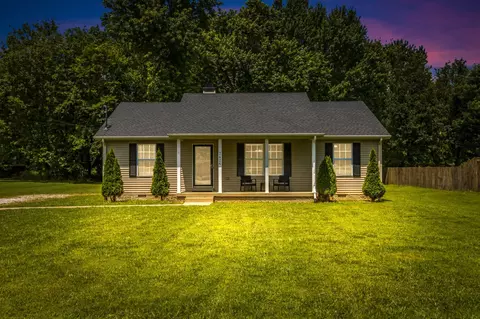 7426 Lone Eagle Dr, Murfreesboro, TN 37128
