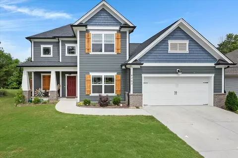 8262 Pennant Pl, Chattanooga, TN 37421