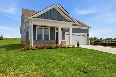 3600 Heartland Dr, Columbia, TN 38401