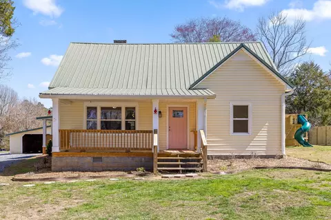 565 Jones Rd, La Fayette, GA 30728
