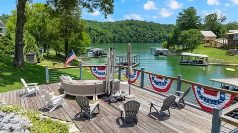 814 Shasteen Hollow Rd, Lynchburg, TN 37352