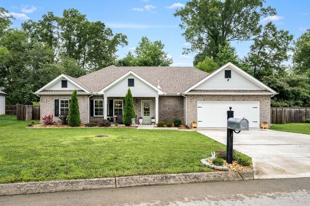 139 Blue Sky Ct, Tullahoma, TN 37388