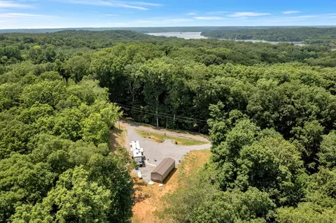 226 Skip Jack Ln, Cadiz, KY 42211