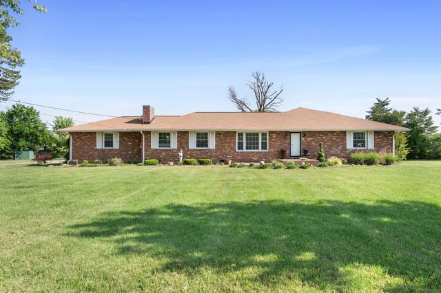 3013 Stanwyck Dr, Nashville, TN 37207