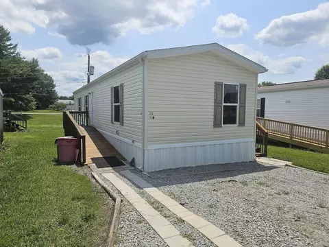 200 Valley Ln, Ten Mile, TN 37880