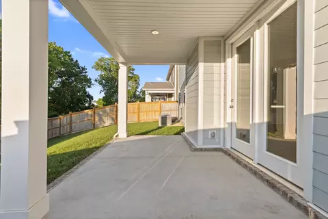 Exterior - 2110 Lequire Ln, Spring Hill, TN 37174 photo 5 of 7