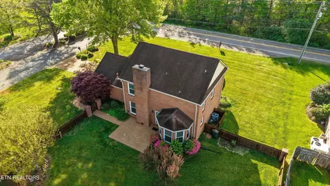 7601 Holcombridge Blvd, Powell, TN 37849 photo 24