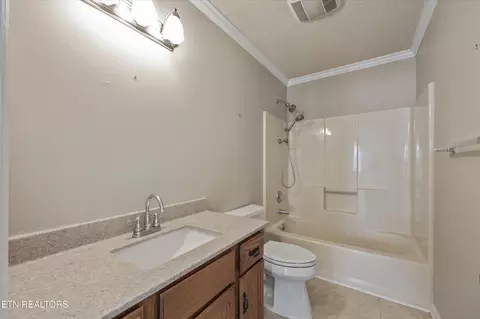 7601 Holcombridge Blvd, Powell, TN 37849 photo 18