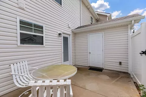 Exterior - 2353 Date Dr, Murfreesboro, TN 37130 photo 6 of 7