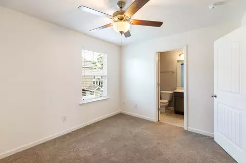 Bedroom - 2353 Date Dr, Murfreesboro, TN 37130 photo 6 of 7