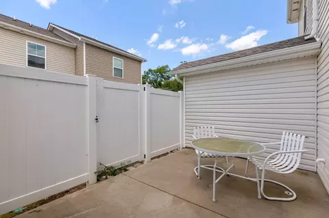 Exterior - 2353 Date Dr, Murfreesboro, TN 37130 photo 5 of 7
