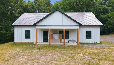 5043 Beasleys Bend Rd, Lebanon, TN 37087