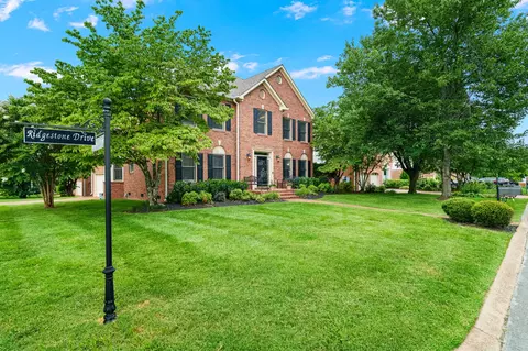 417 Ridgestone Dr, Franklin, TN 37064