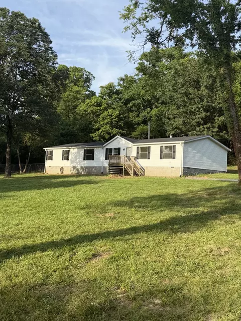21 Vantrease Rd, Brush Creek, TN 38547 photo 3