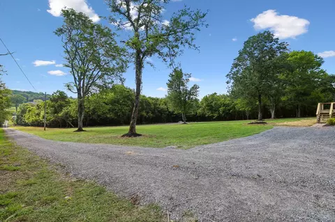 21 Vantrease Rd, Brush Creek, TN 38547 photo 2