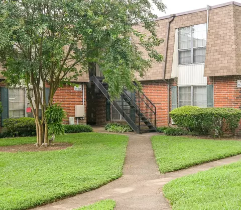 900 Mountain Creek Rd #P236, Chattanooga, TN 37405
