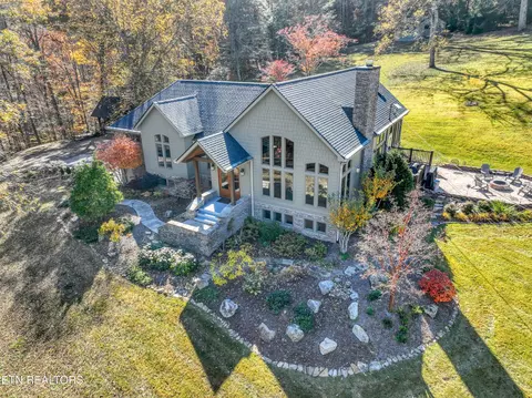 6260 E Lamar Alex Pkwy, Walland, TN 37886