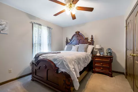 Bedroom - 2325 Old Well Rd, Morrison, TN 37357 photo 3 of 6