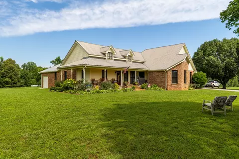Exterior - 2325 Old Well Rd, Morrison, TN 37357 photo 3 of 13