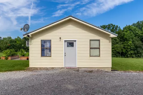 Exterior - 2325 Old Well Rd, Morrison, TN 37357 photo 12 of 13