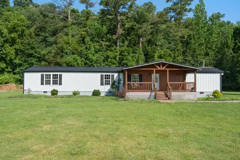 Exterior - 474 Duncan Rd, Centerville, TN 37033 photo 1 of 10