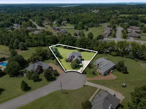 1502 Foxhaven Ct, Mount Juliet, TN 37122