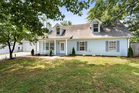 111 Frontier Ln, La Vergne, TN 37086