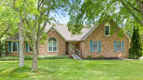 106 Marauder Ct, Murfreesboro, TN 37127