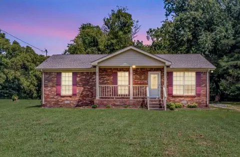345 Marrell St, Gallatin, TN 37066