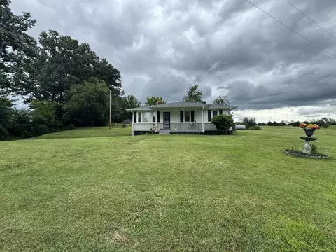 205 Williams Rd, Westmoreland, TN 37186