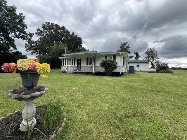 205 Williams Rd, Westmoreland, TN 37186