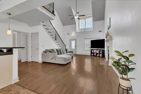 Living - 300 Patsy Pl, Smyrna, TN 37167 photo 2 of 3