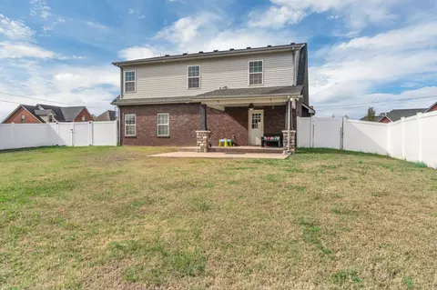 Exterior - 300 Patsy Pl, Smyrna, TN 37167 photo 5 of 8
