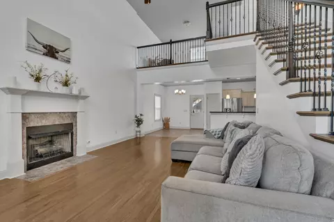 Living - 300 Patsy Pl, Smyrna, TN 37167 photo 1 of 3
