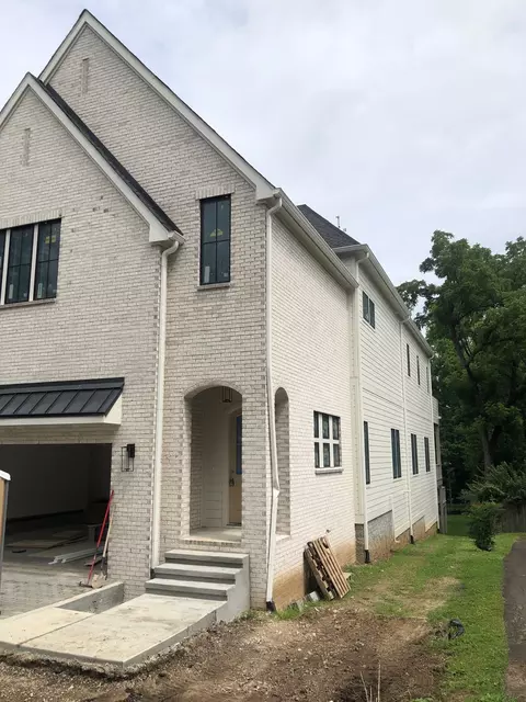 3804 Harding Pl, Nashville, TN 37215