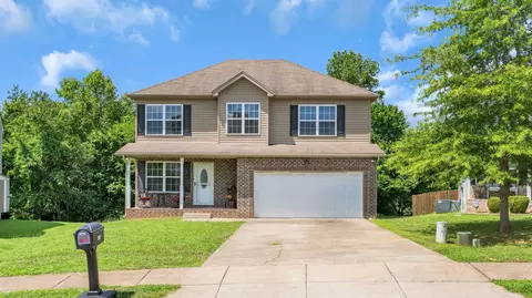 123 Golf Club Cir, Springfield, TN 37172
