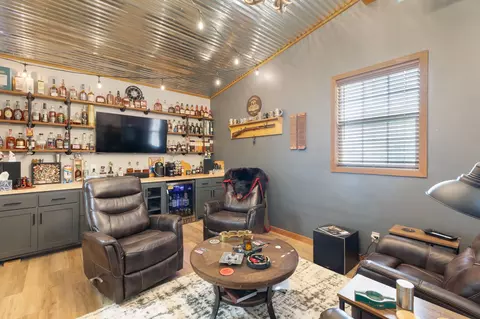 Living - 5303 Eagleville Pike, Eagleville, TN 37060 photo 5 of 5