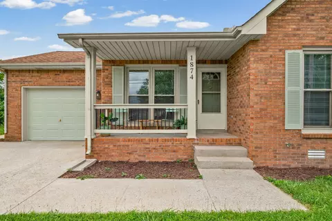 1874 Crestmont Ct, Clarksville, TN 37042