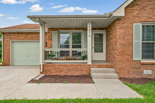 1874 Crestmont Ct, Clarksville, TN 37042