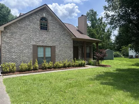 106 Elkmont Pl, Pegram, TN 37143