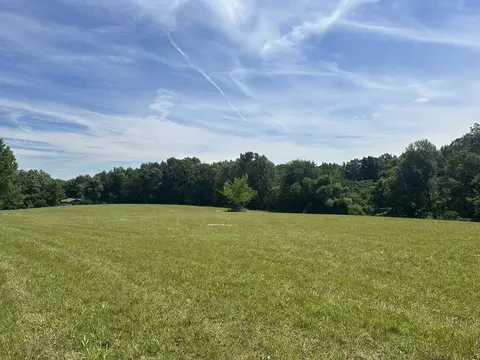 1 Somerville Rd, Cross Plains, TN 37049
