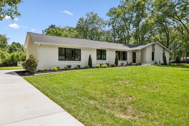 8011 Wikle Rd E, Brentwood, TN 37027