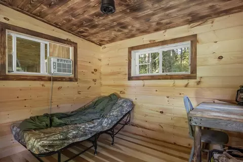 Bedroom - 2035 Skyview Dr, Centerville, TN 37033 photo 6 of 6