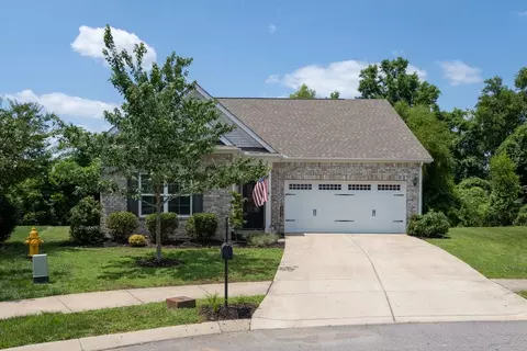 1374 Coates Ln, Gallatin, TN 37066