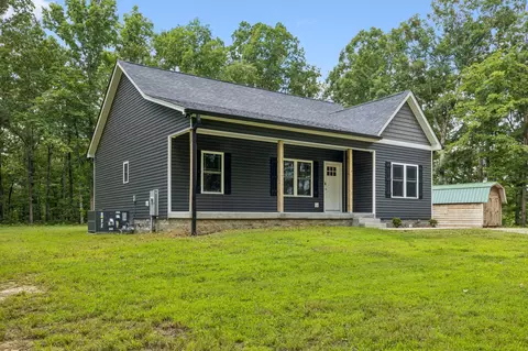 Exterior - 567 Mcelhiney Rd, Dickson, TN 37055 photo 3 of 9